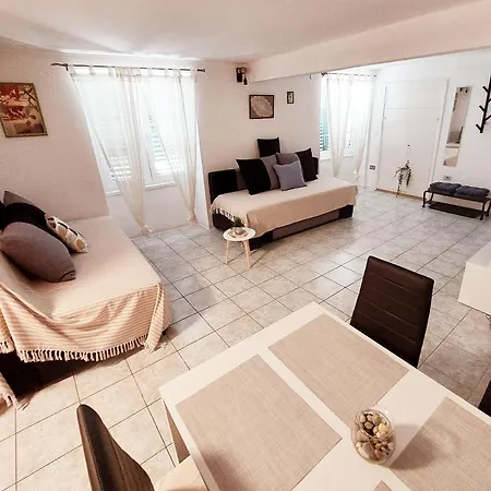 Obala Apartman Sibenik