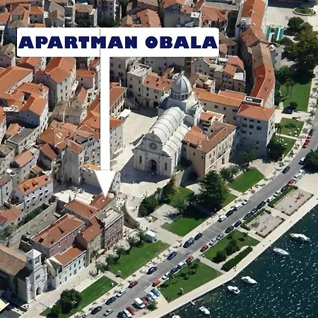 Obala 아파트 시베니크